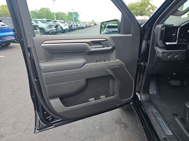 new 2025 Chevrolet Silverado 1500 car, priced at $53,591