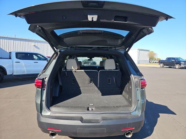 used 2023 Chevrolet Traverse car, priced at $31,218