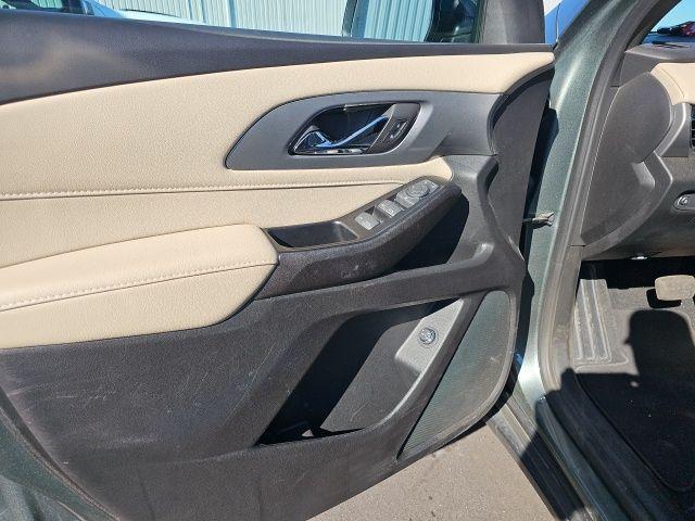 used 2023 Chevrolet Traverse car, priced at $31,218