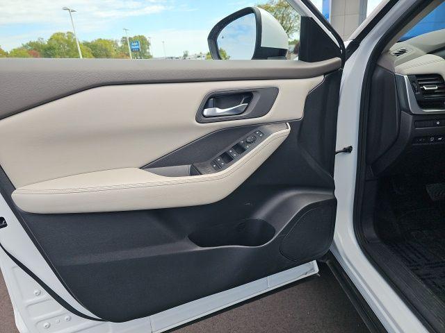 used 2024 Nissan Rogue car, priced at $22,198