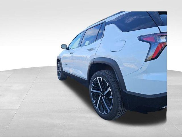 new 2026 Chevrolet Equinox car, priced at $38,299