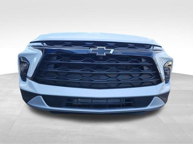 new 2025 Chevrolet Blazer car, priced at $40,981