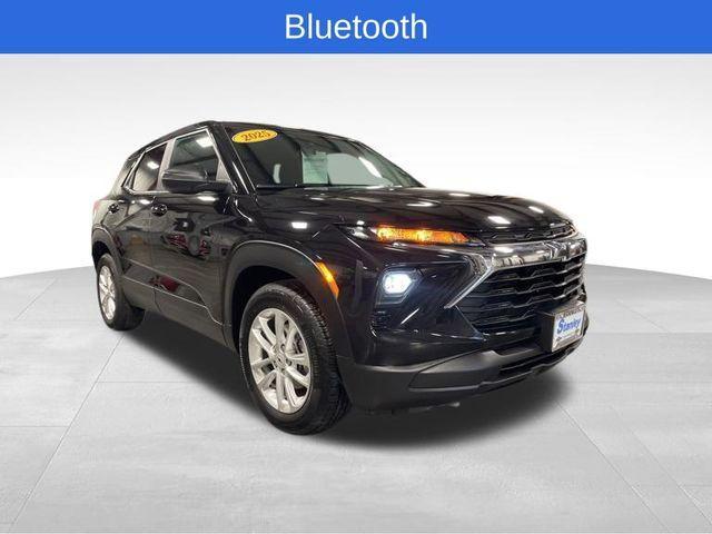 used 2025 Chevrolet TrailBlazer car, priced at $24,400