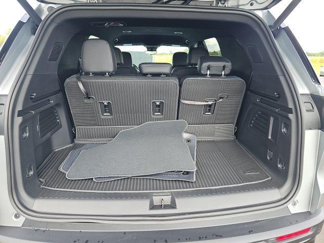 new 2026 Chevrolet Traverse car