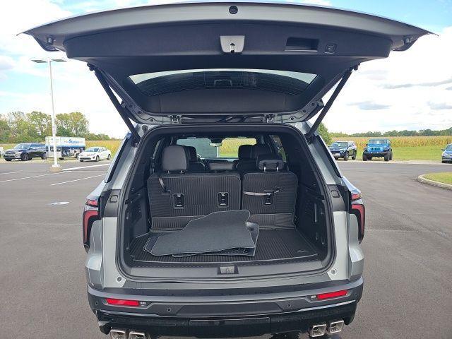 new 2026 Chevrolet Traverse car