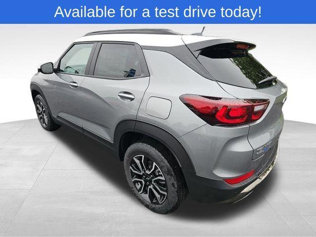 new 2025 Chevrolet TrailBlazer car, priced at $32,864