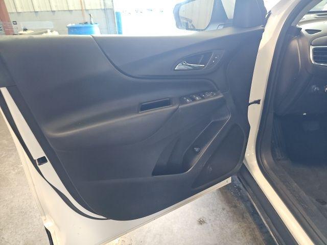 used 2023 Chevrolet Equinox car, priced at $25,005