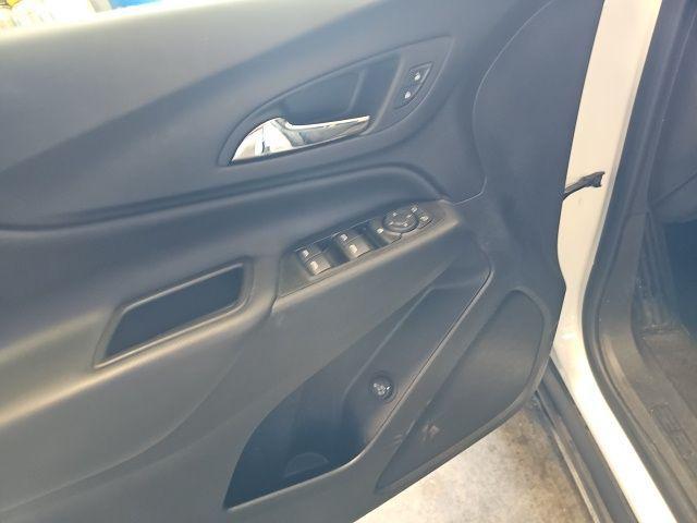 used 2023 Chevrolet Equinox car, priced at $25,005