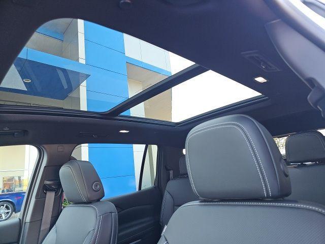 new 2026 Chevrolet Traverse car, priced at $47,424