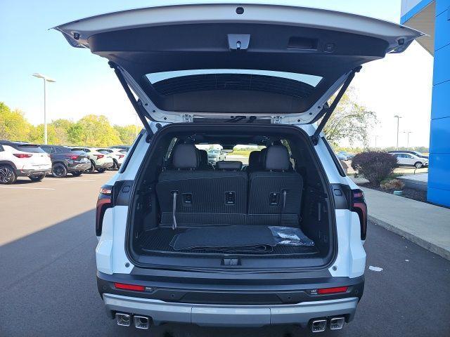 new 2026 Chevrolet Traverse car