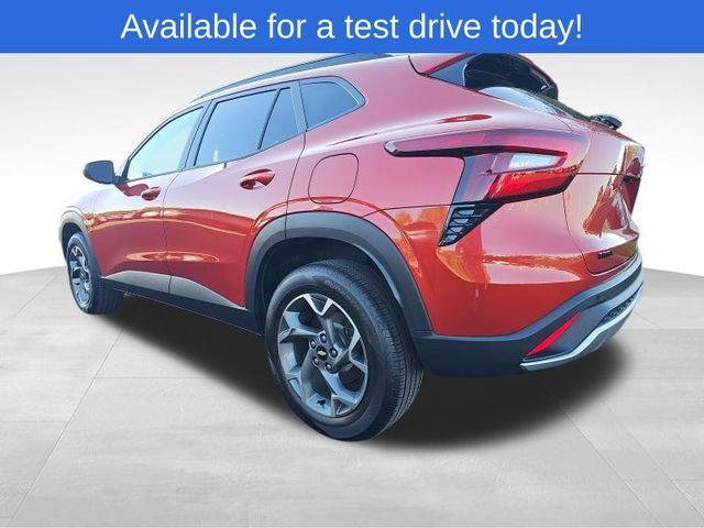 used 2024 Chevrolet Trax car, priced at $22,398