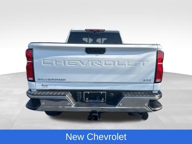 new 2024 Chevrolet Silverado 3500 car, priced at $82,925