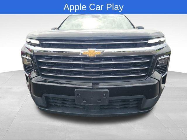 used 2025 Chevrolet Traverse car, priced at $39,654