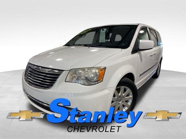 used 2014 Chrysler Town & Country car, priced at $7,964