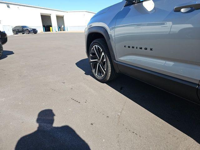 new 2026 Chevrolet Equinox car, priced at $34,981