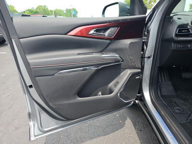 new 2025 Chevrolet Traverse car, priced at $56,562