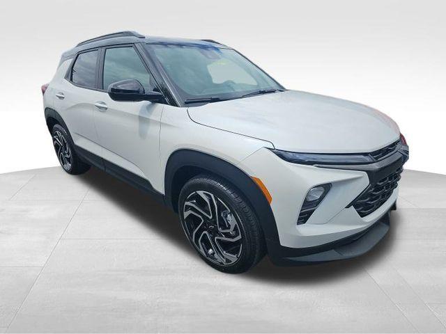 new 2025 Chevrolet TrailBlazer car, priced at $33,145