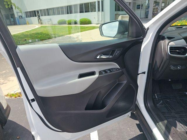 used 2024 Chevrolet Equinox car, priced at $24,174
