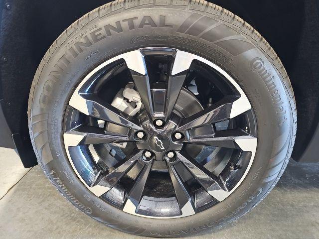 new 2026 Chevrolet Equinox car, priced at $34,654