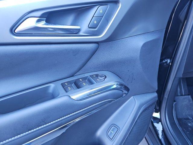 new 2026 Chevrolet Traverse car, priced at $44,154