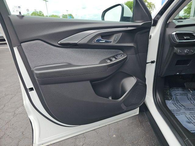 used 2023 Chevrolet TrailBlazer car, priced at $23,390