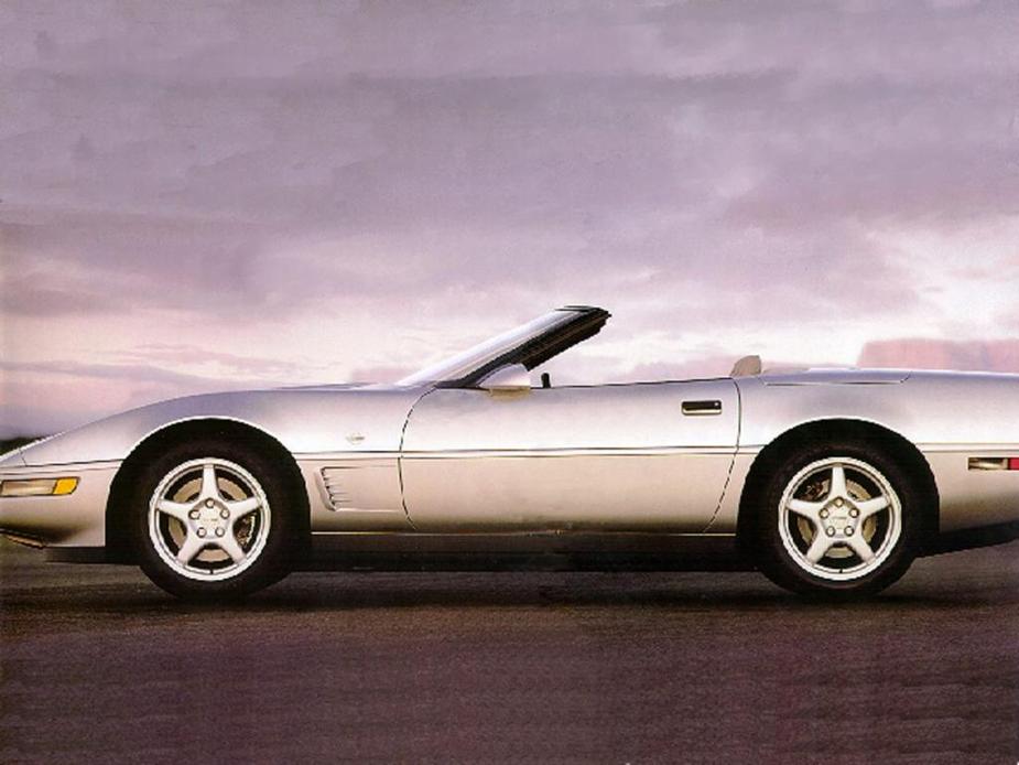 used 1996 Chevrolet Corvette car, priced at $17,950