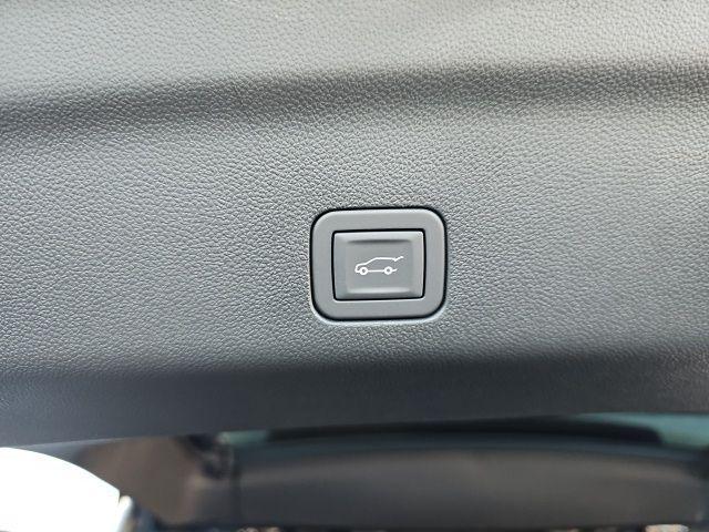 new 2026 Chevrolet Suburban car, priced at $88,109
