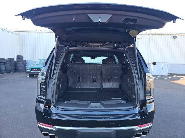 new 2026 Chevrolet Suburban car, priced at $88,109