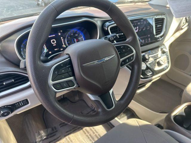 used 2020 Chrysler Pacifica car, priced at $19,192