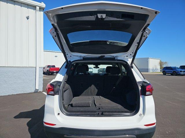 used 2022 Chevrolet Equinox car, priced at $19,761