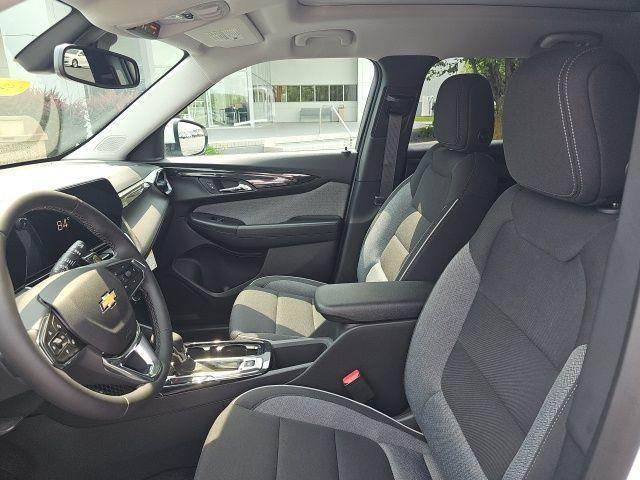 new 2025 Chevrolet TrailBlazer car, priced at $31,368