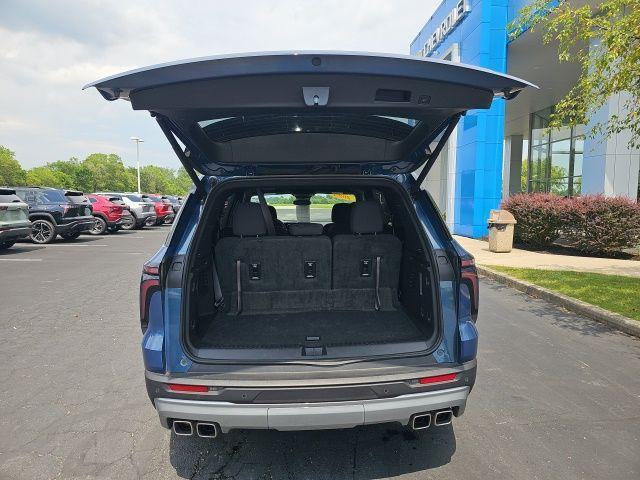 used 2025 Chevrolet Traverse car, priced at $41,355