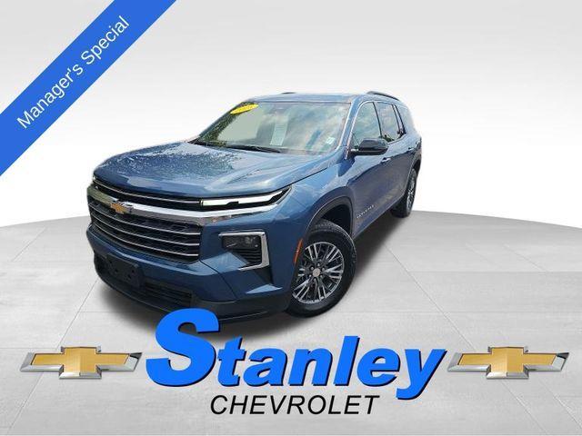 used 2025 Chevrolet Traverse car, priced at $41,355