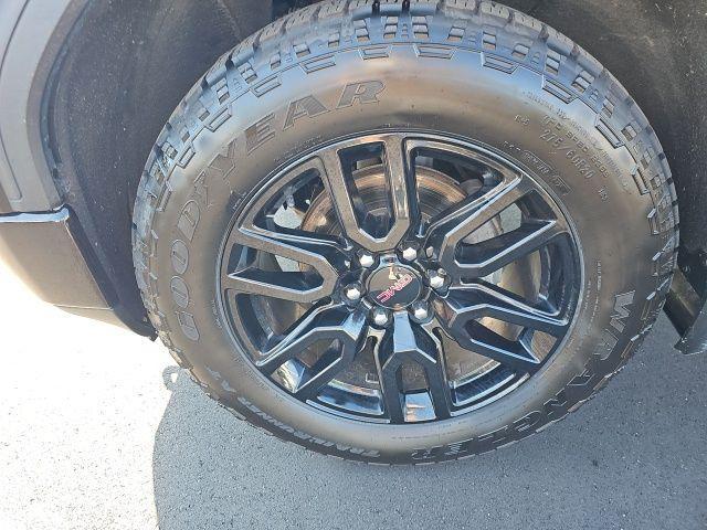 used 2021 GMC Sierra 1500 car, priced at $35,446
