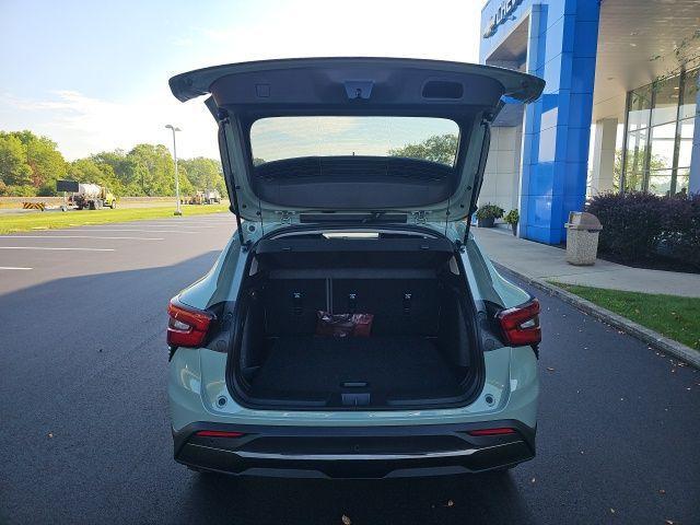 new 2025 Chevrolet Trax car, priced at $26,662