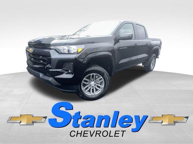 new 2024 Chevrolet Colorado car, priced at $36,600