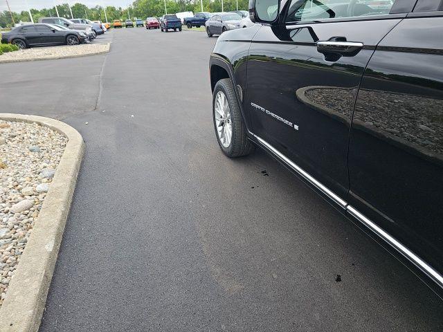 used 2023 Jeep Grand Cherokee car, priced at $36,239