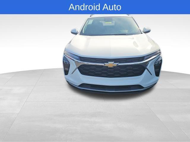 new 2025 Chevrolet Trax car, priced at $24,169