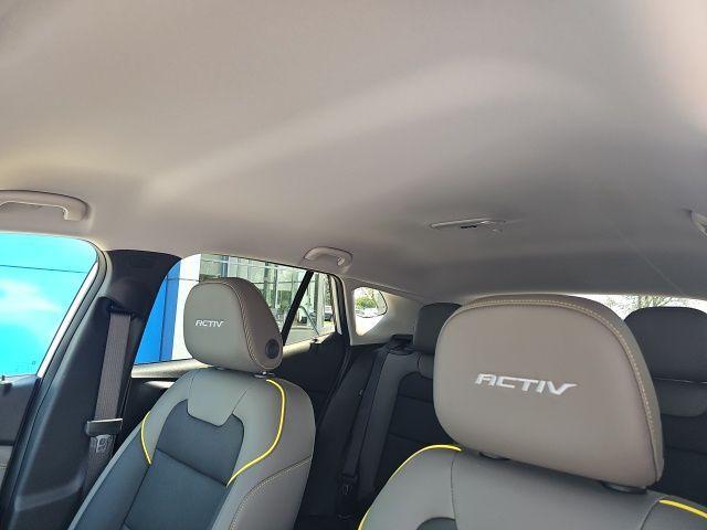 new 2025 Chevrolet Trax car, priced at $26,662