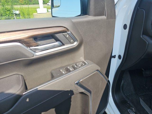 new 2025 Chevrolet Silverado 1500 car, priced at $48,736