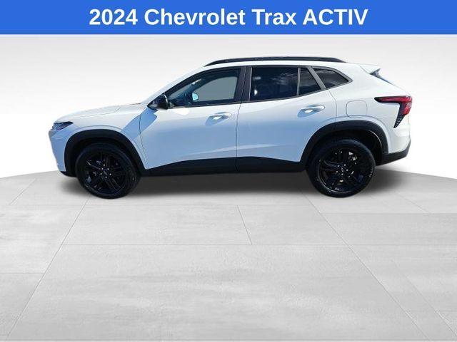 used 2024 Chevrolet Trax car, priced at $24,480