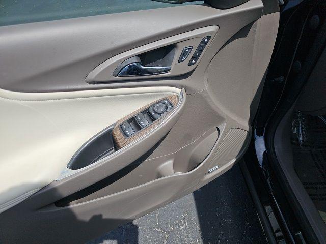 used 2024 Chevrolet Malibu car, priced at $26,999