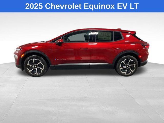 new 2025 Chevrolet Equinox EV car, priced at $38,310