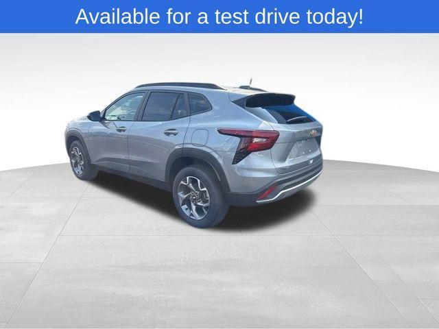 new 2025 Chevrolet Trax car, priced at $24,534