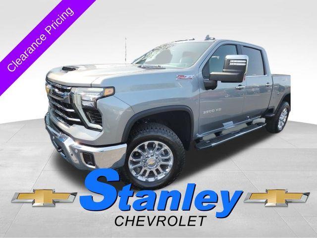 new 2024 Chevrolet Silverado 3500 car, priced at $82,925