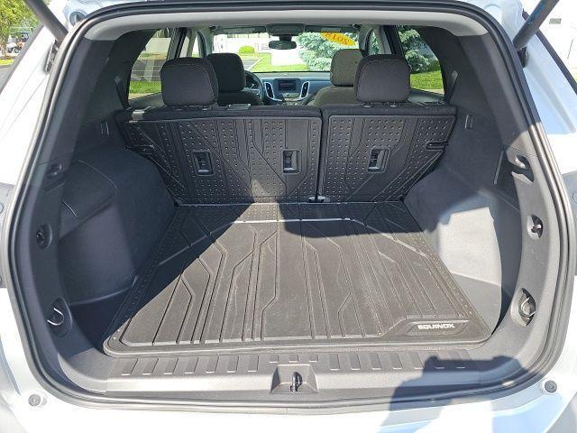 used 2021 Chevrolet Equinox car, priced at $22,997