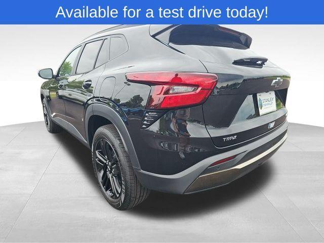 new 2025 Chevrolet Trax car, priced at $26,662