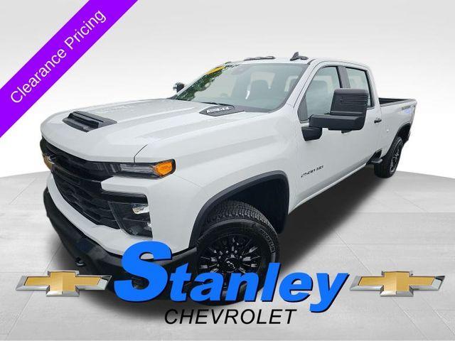 used 2025 Chevrolet Silverado 2500 car, priced at $53,393