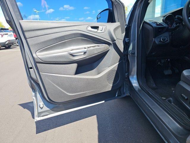 used 2014 Ford Escape car, priced at $7,500