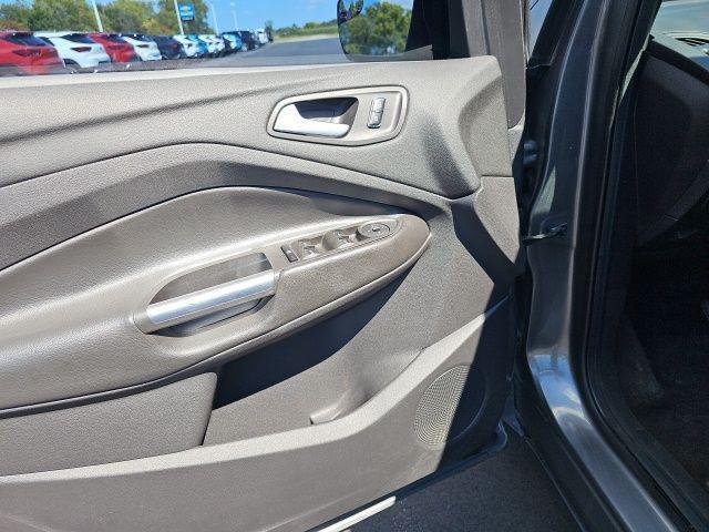 used 2014 Ford Escape car, priced at $7,500